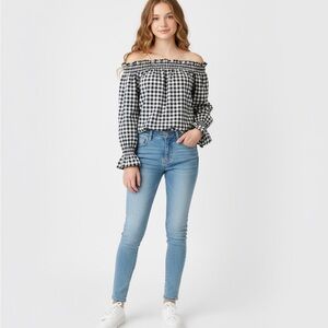 LOVE MORE Black & White XS off-shoulder blouse XS NWOT